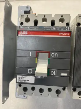 Hfxd63s250a Abb 0m-2503 0m-2502 Sace S3 Circuit Breaker Switch 4pole 150amp #2