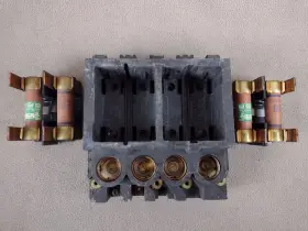456-8 American Switch Corp Swtch Duel Main Range Fuse Block Pull Out Type Pn #2