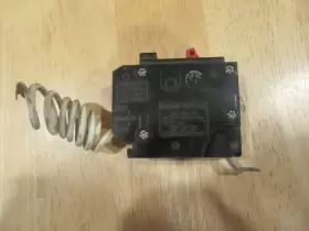 Brb120gfci Bryant Br120 Gfci Bolt On Gfi Circuit Breaker 20 Amp 120 Volt Single Pole Nice #2