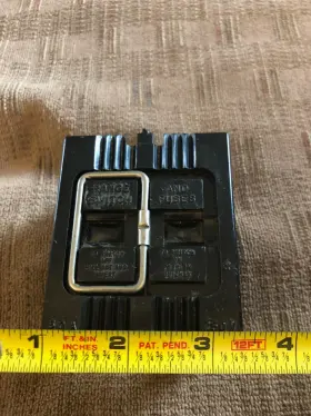 X22-6-4 Bulldog 76581 60a Pullout Fuse Holder Range Switch