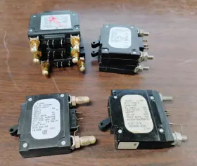 Dp-4094 Carling Technologies Mixed Lot Of 7 And Airpax Breakers 1-pole Plug-in New Take-outs
