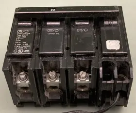 Br320st Cutler-hammer 20 Amp 3 Pole 240 Volt Plug-in Molded Case Circuit Breaker #2