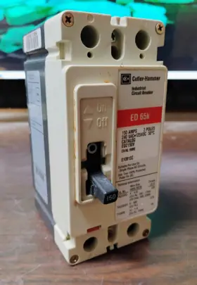 Ed2150v Cutler-hammer Circuit Breaker 150 Amp 240 Vac 2-pole New Take-out