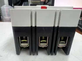 Ehd3040 Cutler Hammer 40 Amp Circuit Breaker 480 Vac 250 Vdc 3 Pole #2