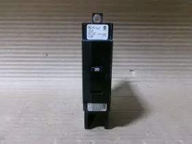 Ghb1020 Cutler-hammer Eaton Ghb 1 Pole 20 Amp 277v Circuit Breaker Ak