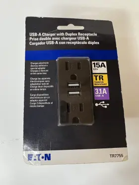 Eaton 032664765780 Usb-a Charger Outlet With Duplex Receptacle Oil Rubbed Bronze Tr7755rb-kb-lb