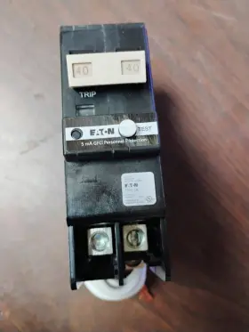 Chfn240gf Eaton Gfci Circuit Breaker 40 Amp 240v 2-pole New In Box