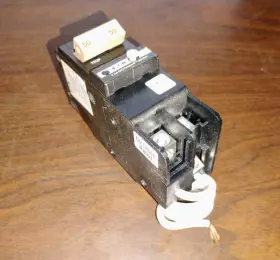 Chfn250gf Eaton Gfci Circuit Breaker 50 Amp 240v 2-pole New In Box