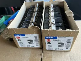 2-poles Eaton Corporation Chf260 Ch260 60a Type Ch Standard Circuit Breaker 25.00 Each Brand New #2