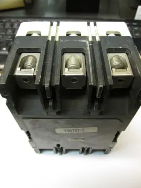 Edb3225bp10 Eaton Ch Edb 3p 225a 240v Breaker R/s Edb3225 ..c-49 #3