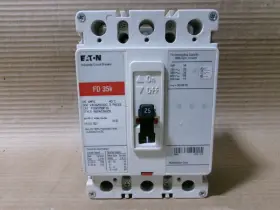 Fd3025bp10 Eaton Fd3025 New Cutler-hammer Fd 3 Pole 25 Amp 600v R/s Circuit Breaker Nto