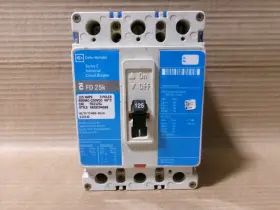 Fd3125l Eaton Cutler Hammer Fd 3 Pole 125 Amp 600v Blue Label Circuit Breaker