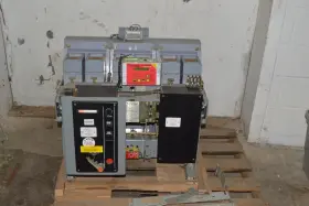 3000a Federal Pacific Fp75 Air Circuit Breaker 600v Eo/do Ac-pro Trip
