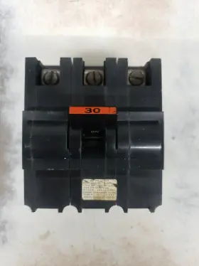 Na330 Federal Pacific Stab-lok 30 Amp 3 Pole 240v Circuit Breaker