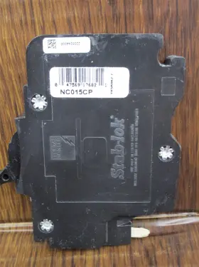 Nc015cp Federal Pioneer Stab-lok Circuit Breaker 15a 1 Pole Spacesaver New