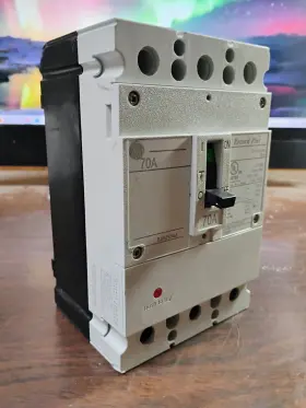 Fbn36te070r2 Ge Record Plus Circuit Breaker 70 Amp 600 Vac 3-pole New Take-out