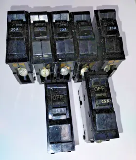 R115 Ge R120 Lot Of 7 General Electric Type R Single Pole Circuit Breakers And