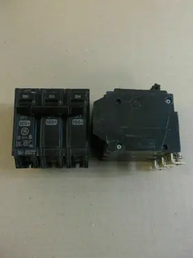 Thhqb32100 Ge New Thhqb 240v 3 Pole 100 Amp Circuit Breaker Silk Screen Nto