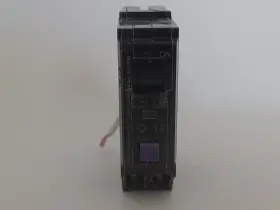 Thql1115dfp Ge Q-line 15 Amp Single-pole Dual Function Arc Fault Gfci Breaker