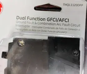 Thql1120dfp Ge Circuit Breaker Afci/gfci 20 Amp 1-pole New In Packaging #3
