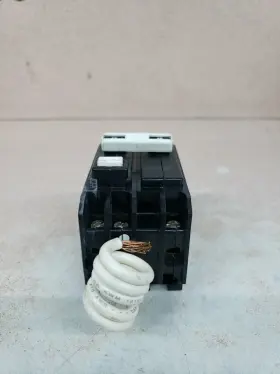Thql2150gftp Ge 1 50a 2 Pole Gfci Thql2150gfi 2p Ground Fault Circuit Breaker #2
