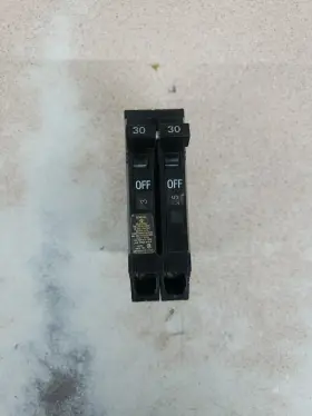 Thqp230 Ge Thqp 2 Pole 120/240v 30 Amp Circuit Breaker W#