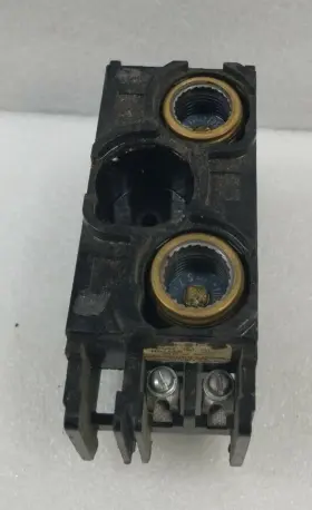 Trc3l Ge Ge/ Trc3l/ Trc 3l /fuse Block For 2 15amp / 1 Blank Fustat Fuses/use Gf12 #2