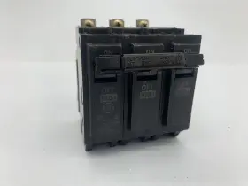 Thqb32100 General Electric 100 Amp 3 Pole 240 Volt Bolt-on Circuit Breaker