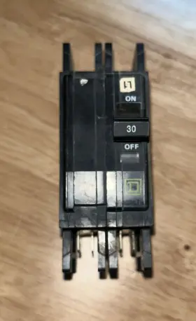 Cbk2pd240vc030s Goodman Cbk2pd240va030s 2 Pole 30 Amp Breaker Used