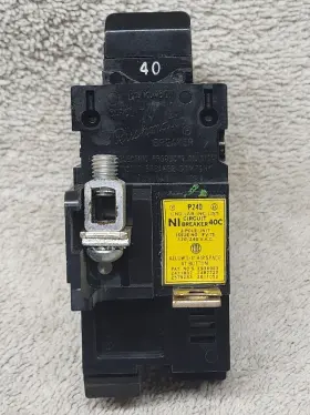 P240 Pushmatic Bulldog 40a Gould Ite 40 Amp Circuit Breaker Wide Lower Tab