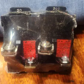Km-196 Pushmatic By Seimans 2x Bulldog Gould Ite P120 20 Amp Circuit Breakers With Warranty Sticker