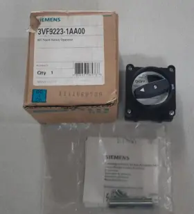 3vf9223-1aa00 Siemens Iec Front Rotary Operator New In Box / Old Stock
