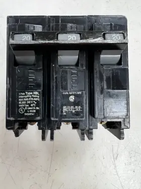 B320hh Siemens Type Hbl 20 Amp Circuit Breaker 240 Vac 3 Pole - Flaw