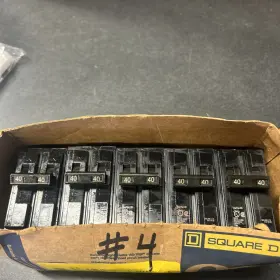 D240 Siemens Industry Inc 783643244443 Circuit Breaker Qo Replacement 40 Amp Double Pole Lot Of 5
