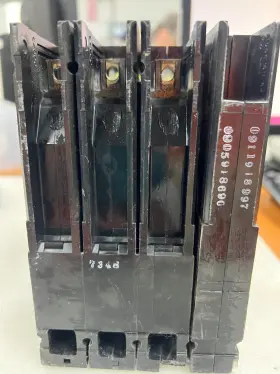 Ed43b030 Siemens / Ite 30a Sentron Ser Circuit Breaker 480v 3p With Shunt Trip S01ed60 #3