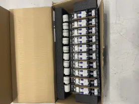 Breaker-q1515afc Siemens Q1515afc Lot Of 10 15a 120v Circuit
