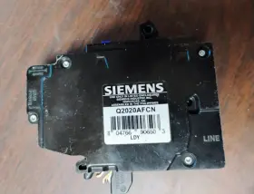 Q2020afcn Siemens Afci Circuit Breaker 20 Amp 120vac 1-pole New No Box Surplus