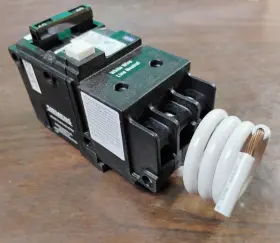 Qf240a Siemens Gfci Circuit Breaker 40 Amp 120/240 Vac 2-pole New In Box #3