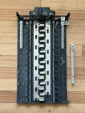 Center-sn3048b120 Siemens Sn3048b1200 Parts - 200 Amp 30-space Main Breaker Load Center-sn3048b120. 200amp Inc