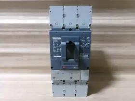 Djm36400e20 Square D Djm3600e20 3 Pole 400 Amp 600v Gray Label Power Pact Breaker