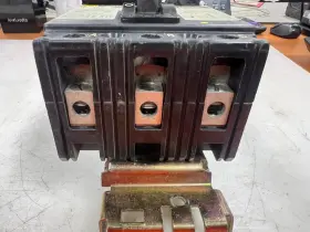 Fa34050 Square D 50 Amp I-line Circuit Breaker 480 Vac 250 Vdc 3 Pole - Flaw #2
