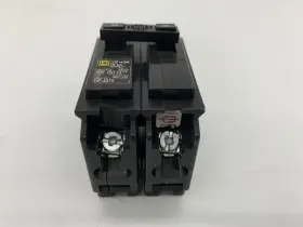 Hom230 Square D 2p 30a 120/240vac Plug On Circuit Breaker #2