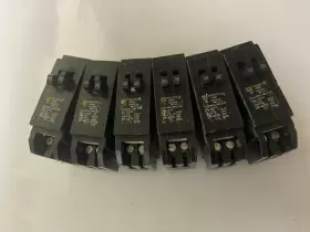 Homt2020 Square D Lot Of 6 Two 1p 20a Tandem Circuit Breaker