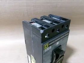 Kap36225 Square D New Kap 3 Pole 225 Amp 600v Gray Label Circuit Breaker Flawed #2