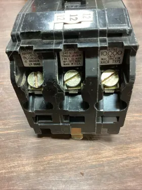 Lp-7348 Square D 15 Amp Three Pole 3 Circuit Breaker E38 #2