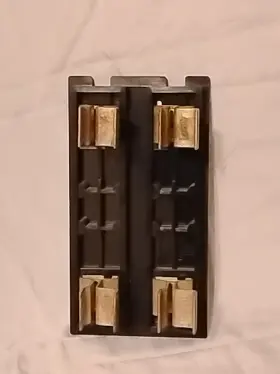 N-224785 Square D 200amp Main Fuse Pullout Guc