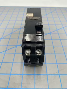 Q12125 Square D 125 Amp 2 Pole 120 Volt Circuit Breaker #2