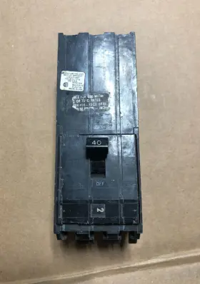 Q1b340 Square D Q1 Q1b 3 Pole 40 Amp 240v Bolt On Circuit Breaker