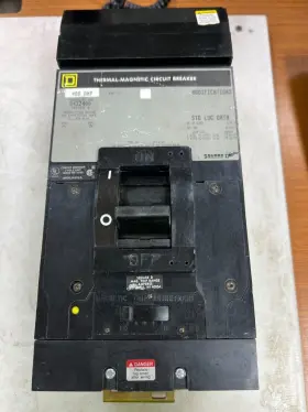 Q432400 Square D 400 Amp I-line Circuit Breaker 240 Vac 3 Pole