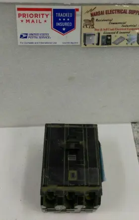 34d2up Square D Qo310 /10amp /3pole/ 240va/ Plug- In /qo Breaker/use